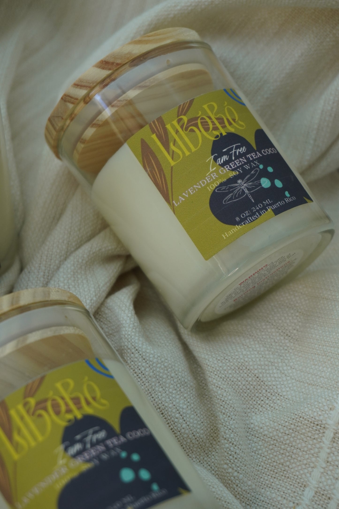 I am free Candle 8oz. Lavender Green Tea  Coconut